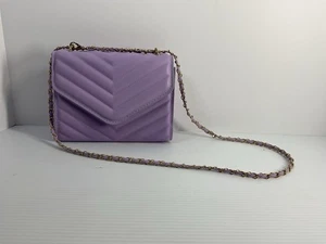 Pochette viola e oro/borsa piccola cremisi con motivo - Foto 1 di 10