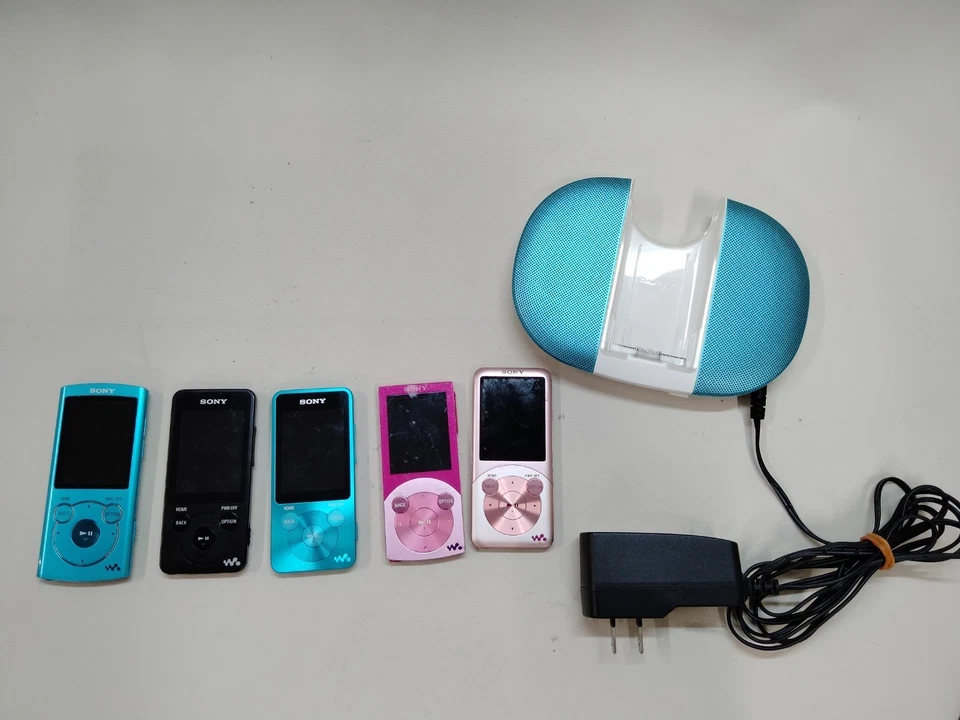 Sony Walkman NW-S764 y otros juego de 5 piezas funcionando 2904606 Foto 1 de 4
