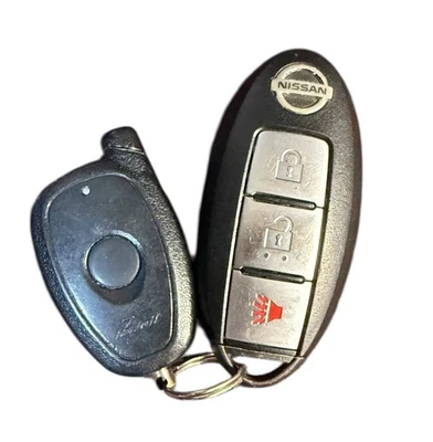 Nissan Juke 2013-2017 llave inteligente transmisor remoto CWTWB1U808 OEM Foto 1 de 4