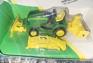 1/16 JOHN DEERE 345  LAWN TRACTOR, BLADE, Mower DECK SNOW BLOWER #5079 NIB - Picture 1 of 7