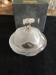 J.G. DURAND 24% Lead Crystal  FLORENCE  Frosted Petal Covered Candy Nut Dish - Picture 1 of 3