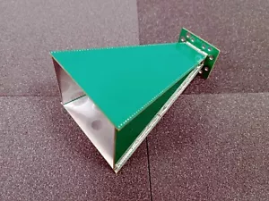 SHF Hornantenne 10GHz / Hornantenne HAM 3cm X Band / High Gain / WR90 - Bild 1 von 7