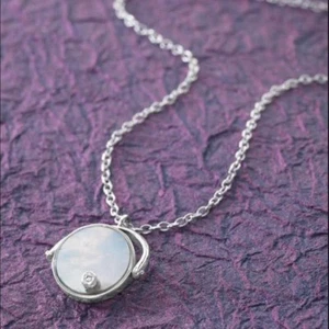 Silpada N2722 Flip of a Coin Necklace Mother Of Pearl CZ Sterling Silver - Picture 1 of 12