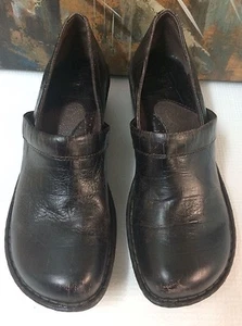 Born Brown Leather Clogs Croc Leather Closed Back Women's size 6 / 36.5 - Picture 1 of 8