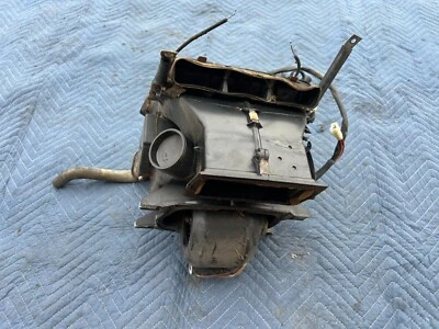 1983 - 1985 保时捷 944 HVAC 交流电热加热器空气箱冷却系统原始设备制造商 #2526EM — 第 1/4 张图片