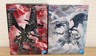 Yu-Gi-Oh! Duel Monsters Ojos Rojos Ojos Negros y Azules Dragón Blanco 2 Set Figura JP Foto 1 de 4