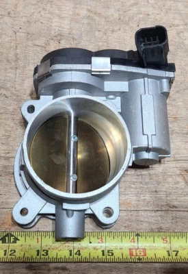 CHEVROLET IMPALA 2006-2011 3.5L MOTOR MOTOR ACELERADOR CORPO VÁLVULA FÁBRICA - Imagem 1 de 4