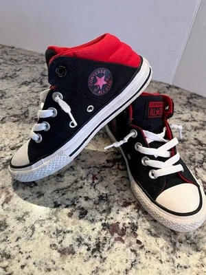 Zapatillas Converse Talla 13 Chuck Taylor All Star Axel Mid Top Rojo Negro Junior/Niños Foto 1 de 4