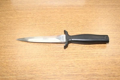 Vintage Gerber Mark I knife, 4.75" blade 1985-1989 Production Run (GMKIE6529S) - Image 1 of 4