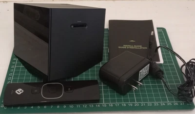 D-Link DSM-380 Boxee Box Media Player - Image 1 of 4