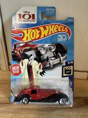 Hot Wheels 2018 Screen Time Red Cruella DeVil Disney 101 Dalmatians + Protecter - Image 1 of 4