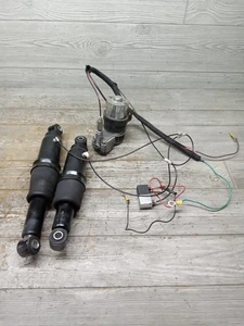 1987 87 Harley Davidson Tour Glide FLTC Rear Air Shock Absorbers Set Pair DL-687 - Picture 1 of 7