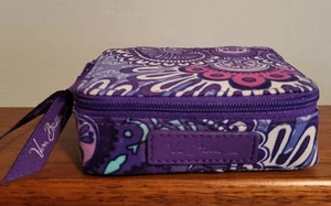 VERA BRADLEY Lilac Tapestry Essential Travel Pill Case Box Retired 2016 Excell - Picture 1 of 8