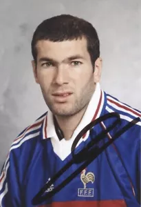 Zinedine Zidane original signiertes Foto 10 x 15 cm MEGA RARE - Bild 1 von 1