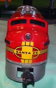 Lionel Post War 2243 Santa Fe F-3 Power Unit Diesel lotto 2 - Foto 1 di 7