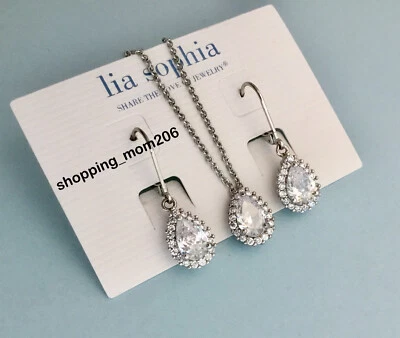 Lia Sophia "Angelic" tono plata con circonita cúbica total con 6,9 ct. Juego de pendientes y collar Foto 1 de 4