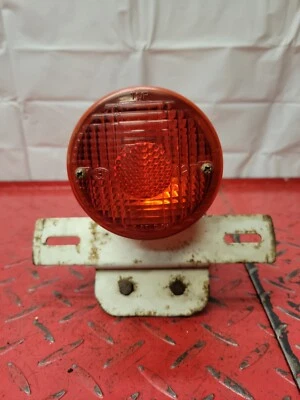 Benelli Buzzer 65 1971 conjunto de luces traseras "3" Foto 1 de 4