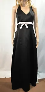 Masquerade Dress Black Gown Size 15/16 - Picture 1 of 9