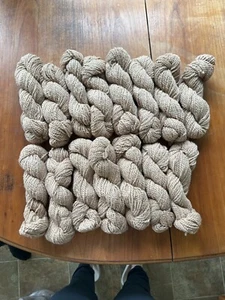 Suri Alpaca Yarn - Natural Fawn - Bulky - Picture 1 of 3