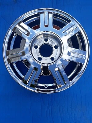 Llanta de aleación cromada Cadillac 16x7 Foto 1 de 3