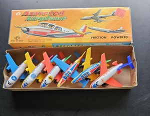 VINTAGE S2 JAPAN ASSORTED AIRPLANE TIN LITHO FRICTION POWERED IN NEW IN BOX - Picture 1 of 4