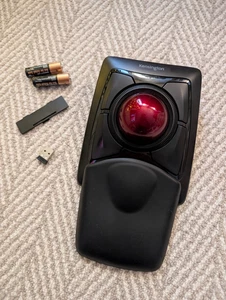 Kensington Expert Mouse Wireless Trackball Mouse 4 Buttons K72359 black - Picture 1 of 4