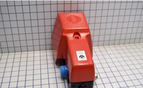 6161000203 Bernstein Switches Foot Switch, 1 Pedal, 1NC/2NO, Both Contact, Metal - Image 1 of 1