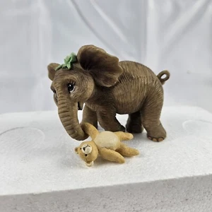 1990s Vintage Hamilton Collection Elephant with teddy - Picture 1 of 2