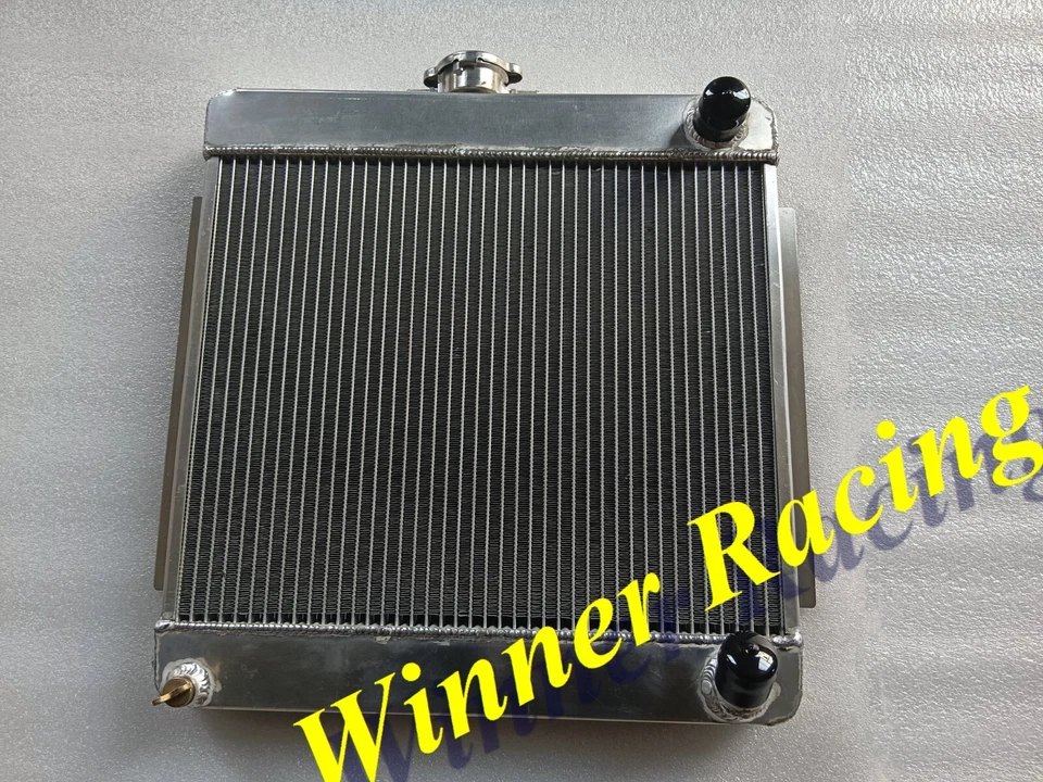 Radiador de aluminio personalizado para BMW E10 02 SIERIES 1600/2002 con motor 1970 BMW 1600 Foto 1 de 4