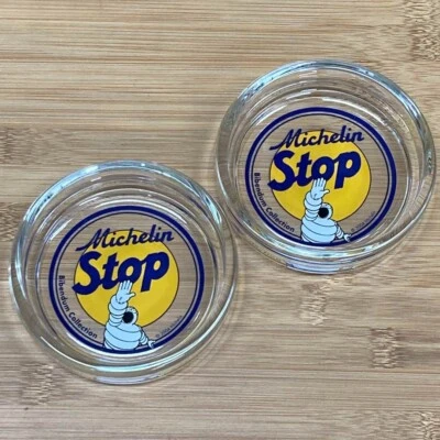 Michelin Hombre Bibendum Cenicero de Vidrio Accesorio Bandeja Juego de 2 Tamaño 10cm Sin Usar Foto 1 de 4