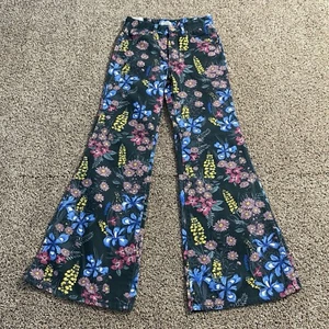 Wrangler Ladies Floral Print Wanderer 622 Jeans Flower Collage Flare Leg 24X32 - Picture 1 of 11