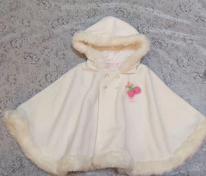 Mezzo Piano Cape Poncho  White Pink Strawberry Cute Babies Kids from Japan 5YM - Picture 1 of 5