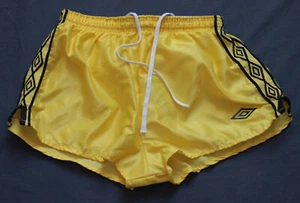 Short de football en nylon brillant Umbro vintage racer rétro gay running spo... - Imagen 1 de 2