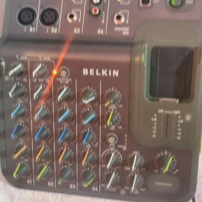 Belkin TuneStudio Digital Mixer Recording and Mix Ipod 4 Channel F8Z109 Open Box - Image 1 of 4