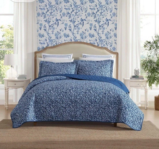 Juego de edredón de algodón Laura Ashley Elaina 3 piezas azul índigo reina cp. @ $122 Foto 1 de 4