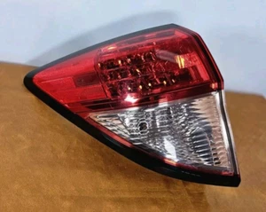 2019-2022 HONDA HRV LEFT DRIVER HALOGEN LED TAIL LIGHT OEM USED#4 - Picture 1 of 7