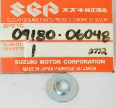 1 NOS Genuíno Suzuki RM RM500 RM465 RM400 RM250 Lavadora de Para-lamas Frontal Fabricante de Equipamento Original NOVO - Imagem 1 de 3