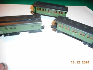 3 x DDR Spur TT Personenwagen Deutsche Reichsbahn grün neuwertig - Picture 1 of 9