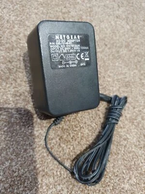 Genuine Netgear 330-10148-01 DV-751AUK 7.5VDC 1A UK Adapter - Image 1 of 4