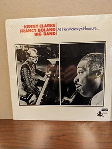 Sealed LP - Jazz - Kenny Clarke - At Her Majesty's Pleasure  Black Lion (BL-131) - Foto 1 di 2