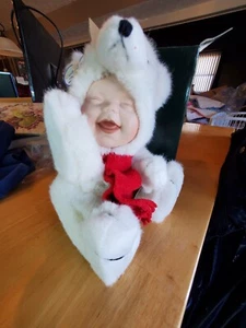 Peter Polar Bear Geppedo  Porcelain Face  - Picture 1 of 9