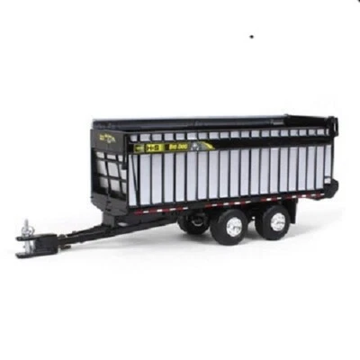 SPECCAST 1/64 H&S BIG DOG 2 AXLE FORAGE BOX TRAILER SAME SCALE ERTL  - Image 1 of 4