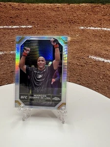 2024 Topps Chrome UFC Prism Refractor #123 Marcos Rogerio de Lima - Picture 1 of 2