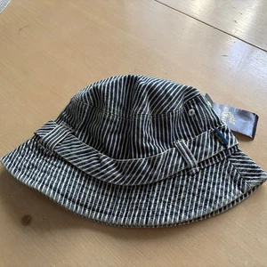 OshKosh B'gosh Denim Streifen Fischerhut 1-4T Sonnenkappe Kleinkind blau gefüttert NEU! - Bild 1 von 1
