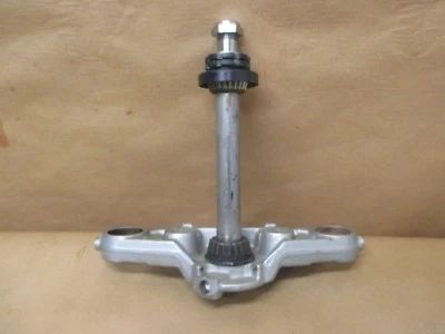 2007-2017 Kawasaki Vulcan 900 VN900B classic, bottom triple tree, - Image 1 of 3