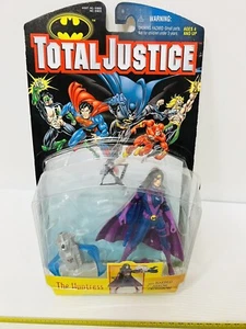 TOTAL JUSTICE La Cazadora Figura De Acción KENNER Nueva!! - Imagen 1 de 7