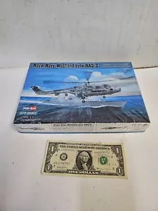 Hobbyboss 87237 1/72 Royal Navy Westland Lynx HAS.3 Model Kit - NEW NO DECALS - Picture 1 of 3