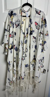 Maurice’s One Size Ivory Floral Kimono Lace Bottom Swim Cover Up Foto 1 de 4