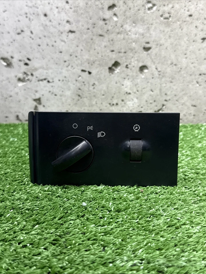 Interruptor de faros Ford F250 F350 2005 06 2007 5C3T-13D062 AC3JA6 AC OEM Foto 1 de 4