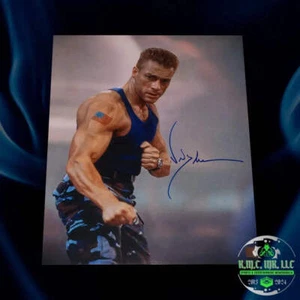 *JEAN CLAUDE VAN DAMME JCVD SIGNED AUTOGRAPHED 11X14 STREETFIGHTER V3 PHOTO W/PR - Picture 1 of 2